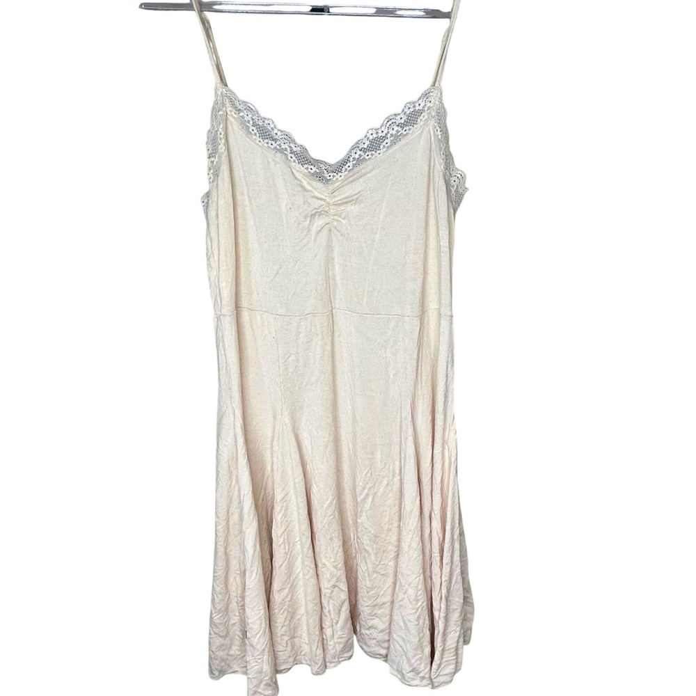 Urban Outfitters Slip Dress Medium Lace Trim‎ Gathered V Neck Mini Cream